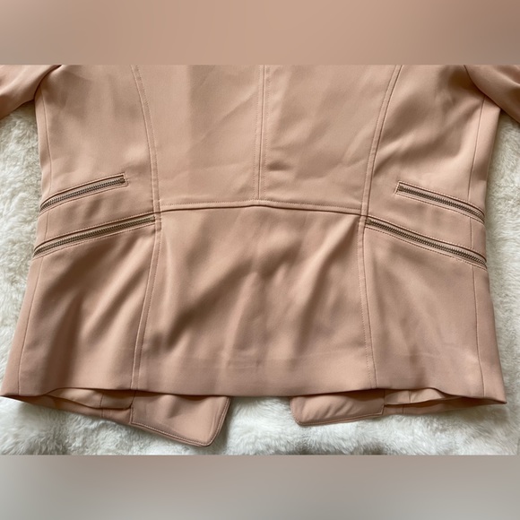 Caché jacket. - Picture 5 of 7